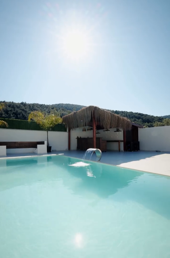 Çeşmealtı Villa Urla — Urla